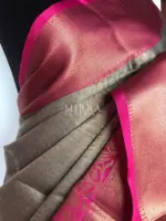 Grey Kora Silk Saree with Gold Zari Weaves - Image 5