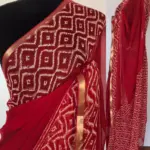 Red Block Printed Chiffon Saree - Image 2