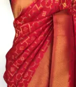 Raspberry Red Banarasi Silk Saree with Gold Zari Weaves - Image 5