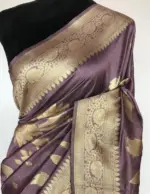 Lilac Banarasi Silk Saree with Gold Zari Weaves - Image 5