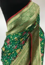 Green Banarasi Silk Saree with Pan Patola Weaves - Image 4