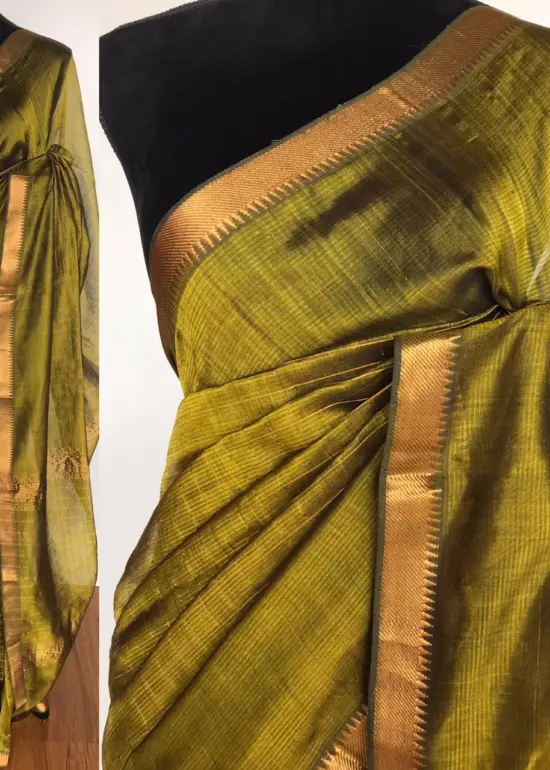 Green Mangalagiri silk saree woven in Gold Zari in Chequered Pattern