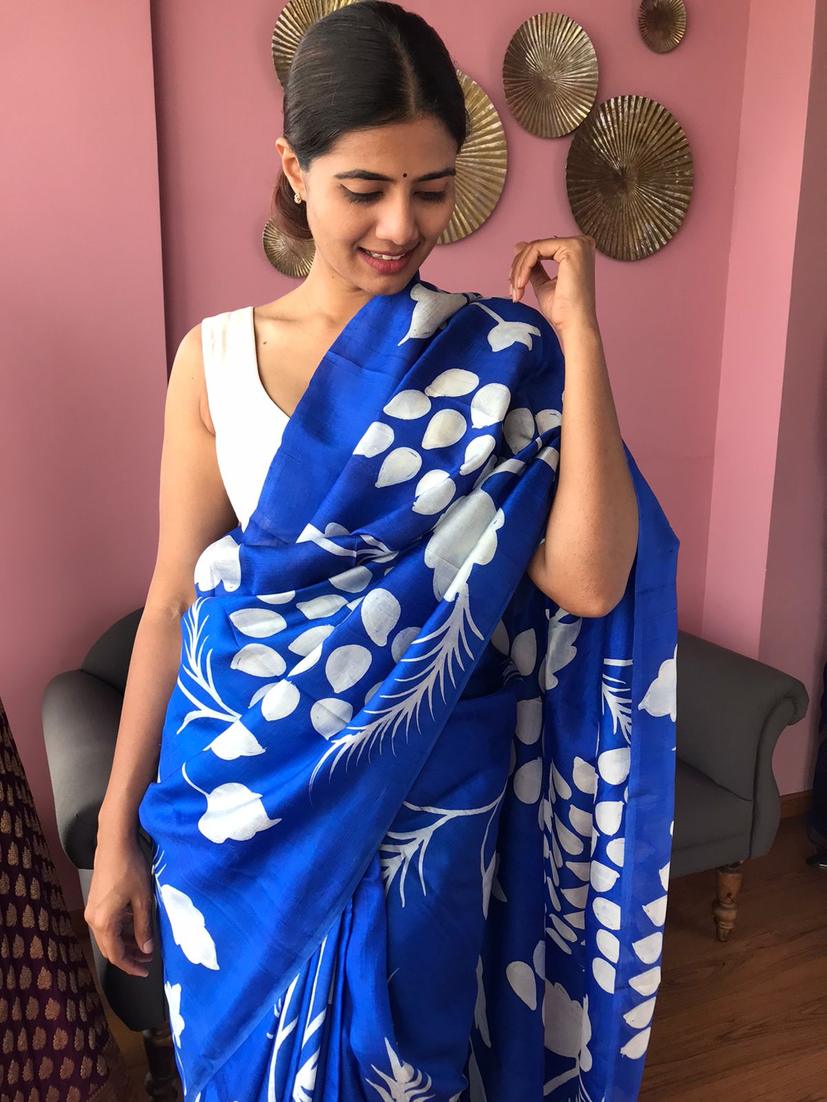 Buy Royal Blue Hand Painted Pure Silk Saree Online | Mirra Clothing