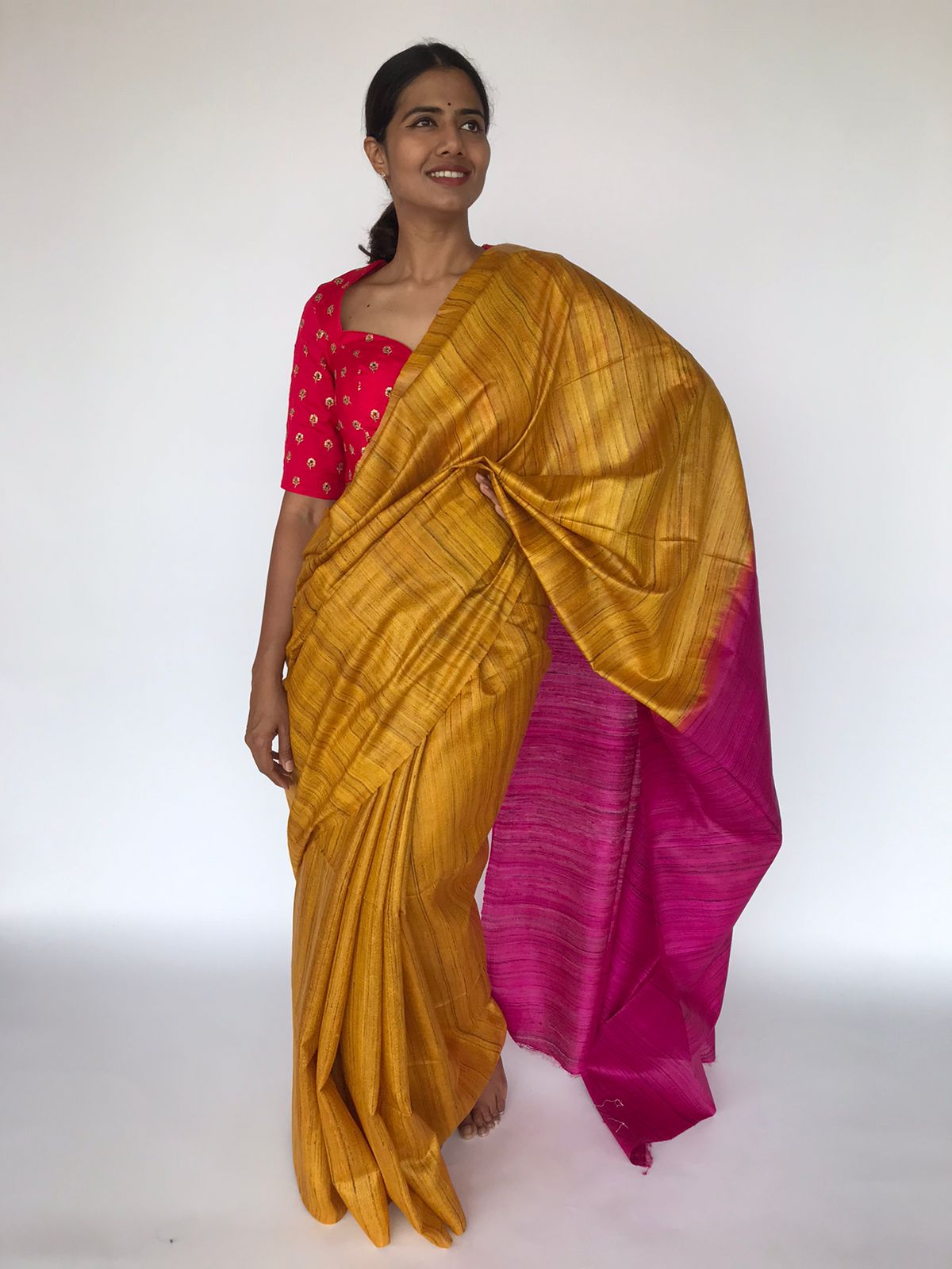 Fiery Red Jute Silk Saree - Dhunki fashion