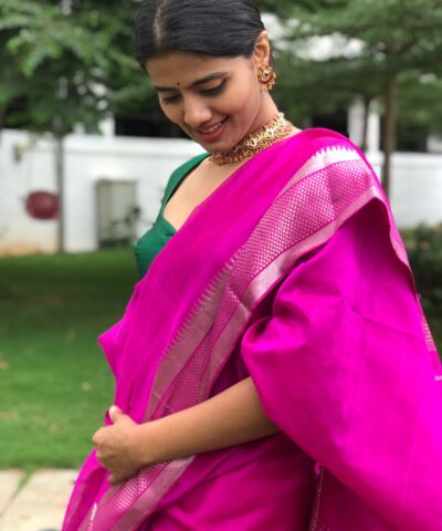 Magenta Mangalagiri Silk Saree highlighted with Kanchi Silk Border