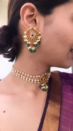 Pearl Choker highlighted with Kemp Stones - Image 3