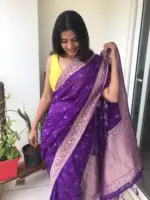 Purple Georgette Saree highlighted with Jaquard Gold Zari Weaves - Image 5