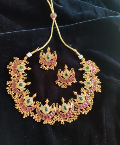 Real Kemp Neckpiece Set with matching Jhumkhas
