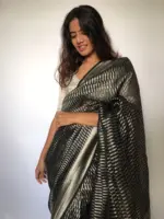 Black Tissue Organza silk Saree adorned with Beautiful Jacquard Weaves in Silver Za\