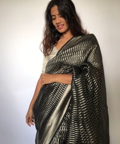 Black Tissue Organza silk Saree adorned with Beautiful Jacquard Weaves in Silver Za\