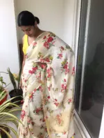 Offwhite Printed Linen Saree adorned with Zari Weaves - Image 5