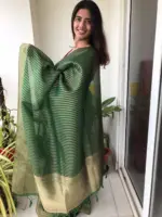 Bottle Green Organza Saree highlighted with Gold Weaves - Image 5