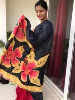 Black Handpainted Pure Silk Saree - Image 4
