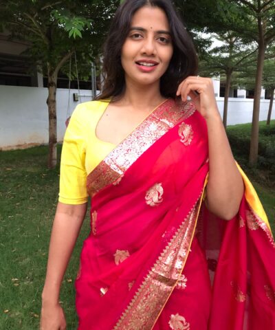 Fuschia Pink Organza Silk Saree with Antique Zari Weaves highlighted with contrast piping