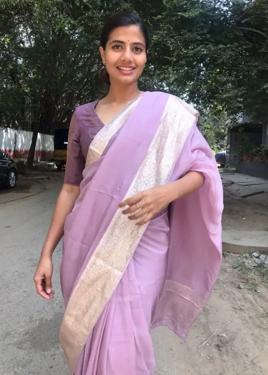 Lilac Chiffon Silk Saree adorned with Antique Zari Weaves