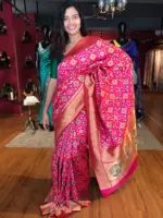 Rani Pink Banarasi Silk Saree adorned with Beautiful Patola and Paithani Weaves - Image 5