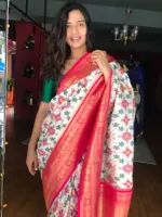 White Banarasi Silk Saree adorned with Beautiful Patola Weaves - Image 4