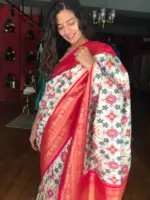 White Banarasi Silk Saree adorned with Beautiful Patola Weaves - Image 5