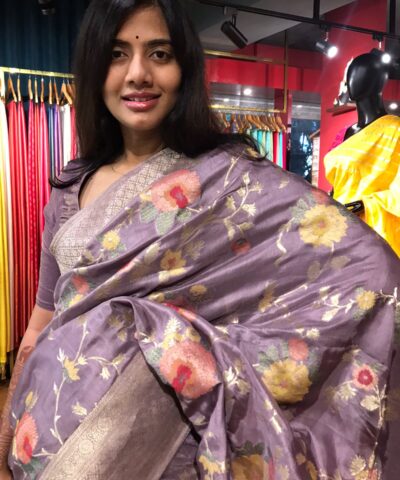 Lilac Muga Silk Saree with Beautiful Meenakari Weaves highlighted with Gold Zari