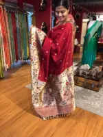 Maroon Crepe Silk Saree with Gold Zari Buttas highlighted with Paithani Weaves - Image 4