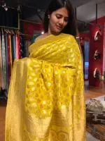 Yellow Banarasi Silk Saree in Georgette adorned with Gold Zari Weaves - Image 5