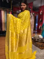 Yellow Banarasi Silk Saree in Georgette adorned with Gold Zari Weaves - Image 4