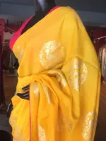 Yellow Dola Silk Saree highlighted with Silver Zari Buttas - Image 4
