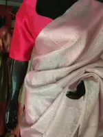 Baby Pink Banarasi Silk Saree With Silver Zari Weaves - Image 4