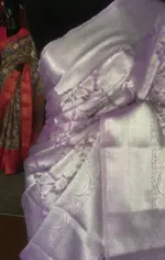 Lilac Banarasi Silk Saree with Silver Zari Weaves - Image 4