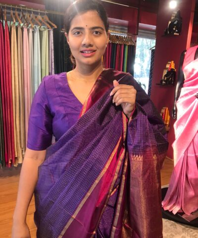 Purple Kanjivaram Silk Saree with Handwoven Gold zari weaves in Chequered Pattern