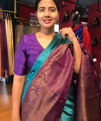 Blue Kanjivaram Silk Saree with Handwoven Gold zari weaves