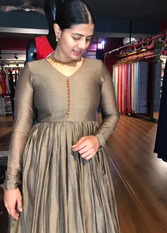 Beige Taupe Cotton Dress highlighted with Kanchi Silk Border
