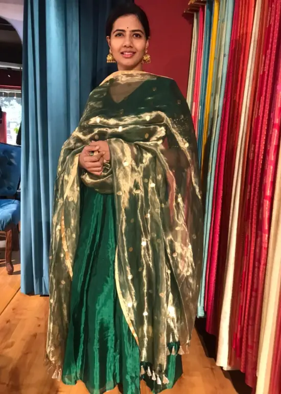 Green Handwoven Tissue Silk Dupatta adorned with Resham Zari Buttas with zari pallu
