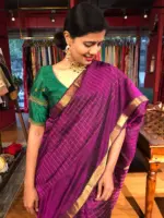 Magenta Mangalagiri Silk Saree Handwoven in chequered pattern - Image 2