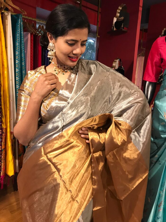 Uppada gold and silver handwoven full tissue saree