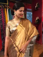 Gold Silver Tissue Silk Saree - Image 7