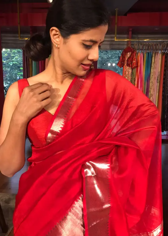 Scarlet Red Mangalagiri Silk Saree with Kanchi Silk Border