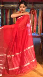 Scarlet Red Mangalagiri Silk Saree with Kanchi Silk Border - Image 4