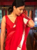 Scarlet Red Mangalagiri Silk Saree with Kanchi Silk Border - Image 3