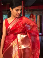 Scarlet Red Organza Silk Saree with Kanchi Zari Border - Image 3