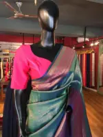 Hunter Green Banarasi Silk Saree highlighted with gold  weaves - Image 2