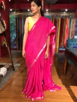 Rani Pink Chequered Chiffon Saree - Image 5
