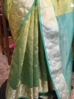 Green Crushed Tissue Silk Saree with Gold Woven border - Image 4