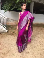 Magenta Mangalgiri silk saree with Kanchi silk border - Image 4