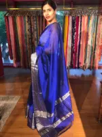 Royal Blue Mangalgiri silk saree with Kanchi silk border - Image 3