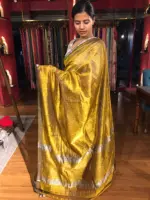 Mehendi Green Mangalagiri Silk Saree with Silver Zari Checks - Image 4