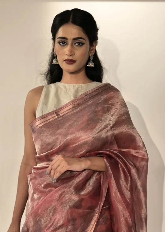 Magenta Printed Tissue Silk Saree With Beatiful Zari Border
