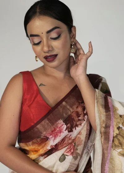 Off white Digital Printed Linen Saree