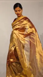 Ombre Maroon Heavy Tissue Silk Saree highlighted with Kanchi Zari Border - Image 8