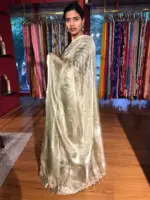 Green Tussar tissue silk saree with Beautiful Zari border - Image 4